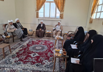 برگزاری نشست مشترک نهاد رهبری و حوزه علمیه خراسان جنوبی