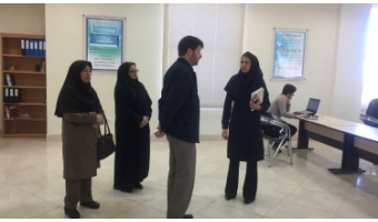بازدید خادمیاران گروه کتاب و کتاب خوانی آستان قدس رضوی از کتابخانه مرکزی دانشگاه